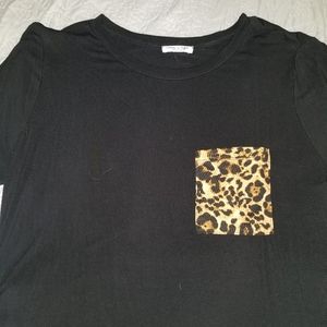 Plus size tee with Cheetah pocket